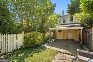 31 E Gravers Ln, Philadelphia, PA 19118 - Photo 32