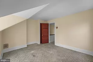 31 E Gravers Ln, Philadelphia, PA 19118 - Photo 28