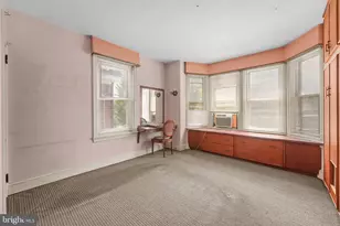 31 E Gravers Ln, Philadelphia, PA 19118 - Photo 20