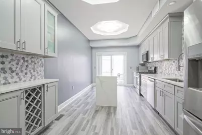 151 Moore Street, Philadelphia, PA 19148 - Photo 6