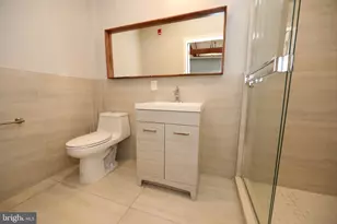 1822 E Glenwood, Philadelphia, PA 19134 - Photo 12