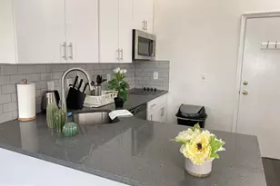 1725 Bainbridge St, Philadelphia, PA 19146 - Photo 4