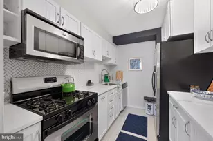604 S Washington Square, Philadelphia, PA 19106 - Photo 4