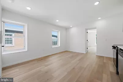 627 N 16th Street #302, Philadelphia, PA 19130 - Photo 6