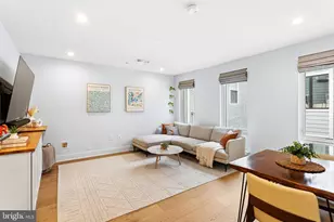 212 Bainbridge St, Philadelphia, PA 19147 - Photo 10