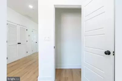 737 N 42nd Street, Philadelphia, PA 19104 - Photo 16