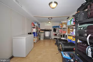 1020 Norvelt Dr, Philadelphia, PA 19115 - Photo 50