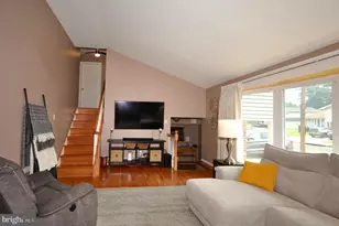 1020 Norvelt Dr, Philadelphia, PA 19115 - Photo 28