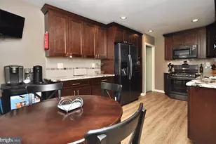 1020 Norvelt Dr, Philadelphia, PA 19115 - Photo 18