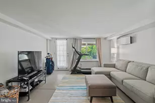 44 E Abington Ave, Philadelphia, PA 19118 - Photo 18