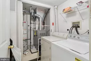 2015 Welsh Rd, Philadelphia, PA 19115 - Photo 12