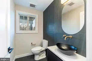 252 Gates St, Philadelphia, PA 19128 - Photo 8