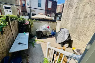 2808 Cantrell St, Philadelphia, PA 19145 - Photo 4