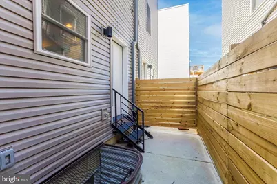 1407 N 8th Street #B2, Philadelphia, PA 19122 - Photo 14