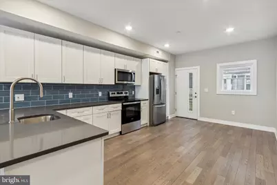 1407 N 8th Street #B2, Philadelphia, PA 19122 - Photo 2