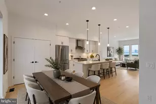 3023 Bridgeview walk, Philadelphia, PA 19125 - Photo 6