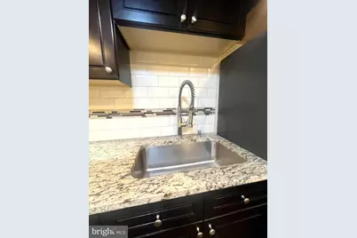 1109 W Silver Street, Philadelphia, PA 19133 - Photo 10