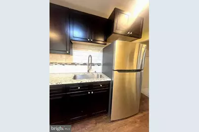 1109 W Silver Street, Philadelphia, PA 19133 - Photo 8