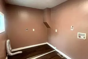 1109 W Silver St, Philadelphia, PA 19133 - Photo 16