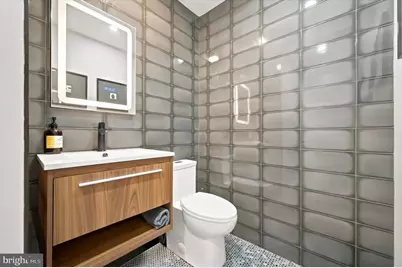 430 Brown Street, Philadelphia, PA 19123 - Photo 4