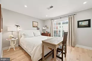 430 Brown St, Philadelphia, PA 19123 - Photo 16