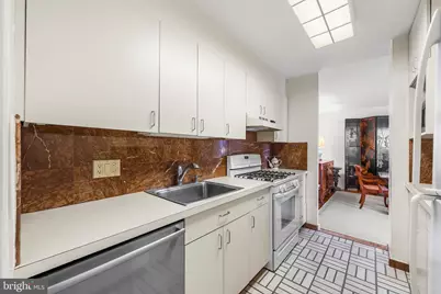 604 S Washington Square #1905, Philadelphia, PA 19106 - Photo 18