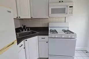 218 Ripka St, Philadelphia, PA 19127 - Photo 4