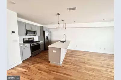 402 N Front Street #4, Philadelphia, PA 19123 - Photo 2