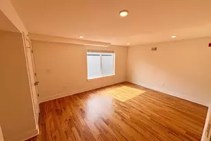 402 N Front St, Philadelphia, PA 19123 - Photo 8