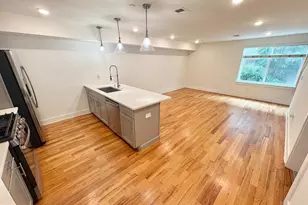 402 N Front St, Philadelphia, PA 19123 - Photo 6
