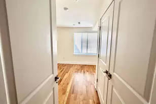 402 N Front St, Philadelphia, PA 19123 - Photo 4