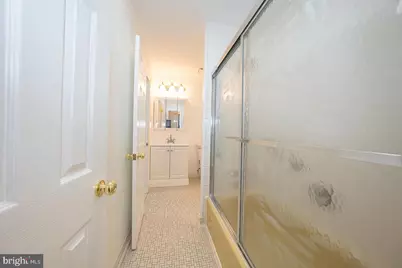 8122 Lindbergh Boulevard, Philadelphia, PA 19153 - Photo 28
