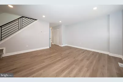 8122 Lindbergh Boulevard, Philadelphia, PA 19153 - Photo 8