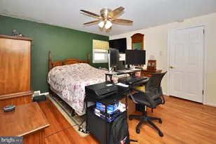 2819 Shelly Rd, Philadelphia, PA 19152 - Photo 20