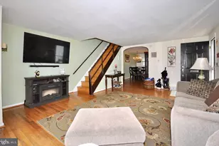 2819 Shelly Rd, Philadelphia, PA 19152 - Photo 6