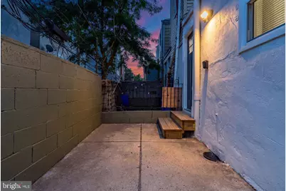 2001 S Mildred Street, Philadelphia, PA 19148 - Photo 4