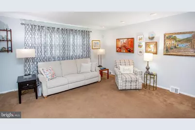 702 Bergen Street, Philadelphia, PA 19111 - Photo 18
