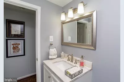 702 Bergen Street, Philadelphia, PA 19111 - Photo 32