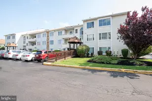 83 Bonnie Gellman Ct, Philadelphia, PA 19114 - Photo 2
