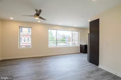 1300 S 24th Street #UNIT D2, Philadelphia, PA 19146 - Photo 2