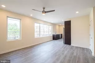 1300 S 24th St, Philadelphia, PA 19146 - Photo 4