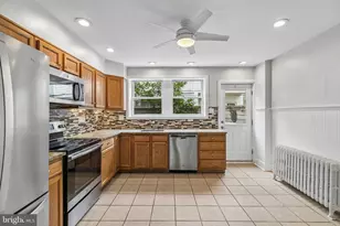 1907 S Camac St, Philadelphia, PA 19148 - Photo 14