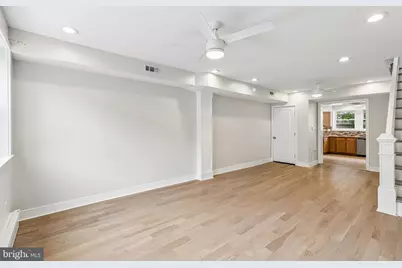 1907 S Camac Street, Philadelphia, PA 19148 - Photo 2