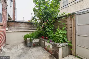 1907 S Camac St, Philadelphia, PA 19148 - Photo 12