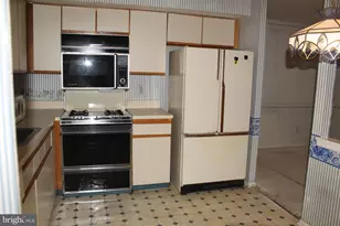 1107 Stewart Pl, Philadelphia, PA 19116 - Photo 12