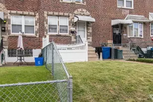 6340 Gillespie, Philadelphia, PA 19135 - Photo 2