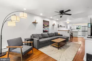 908 Greenwich St, Philadelphia, PA 19147 - Photo 1