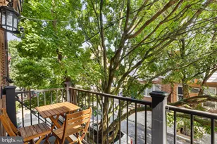 908 Greenwich St, Philadelphia, PA 19147 - Photo 1
