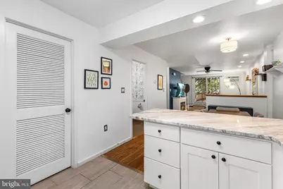908 Greenwich Street, Philadelphia, PA 19147 - Photo 6