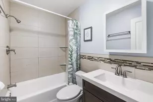 908 Greenwich St, Philadelphia, PA 19147 - Photo 18